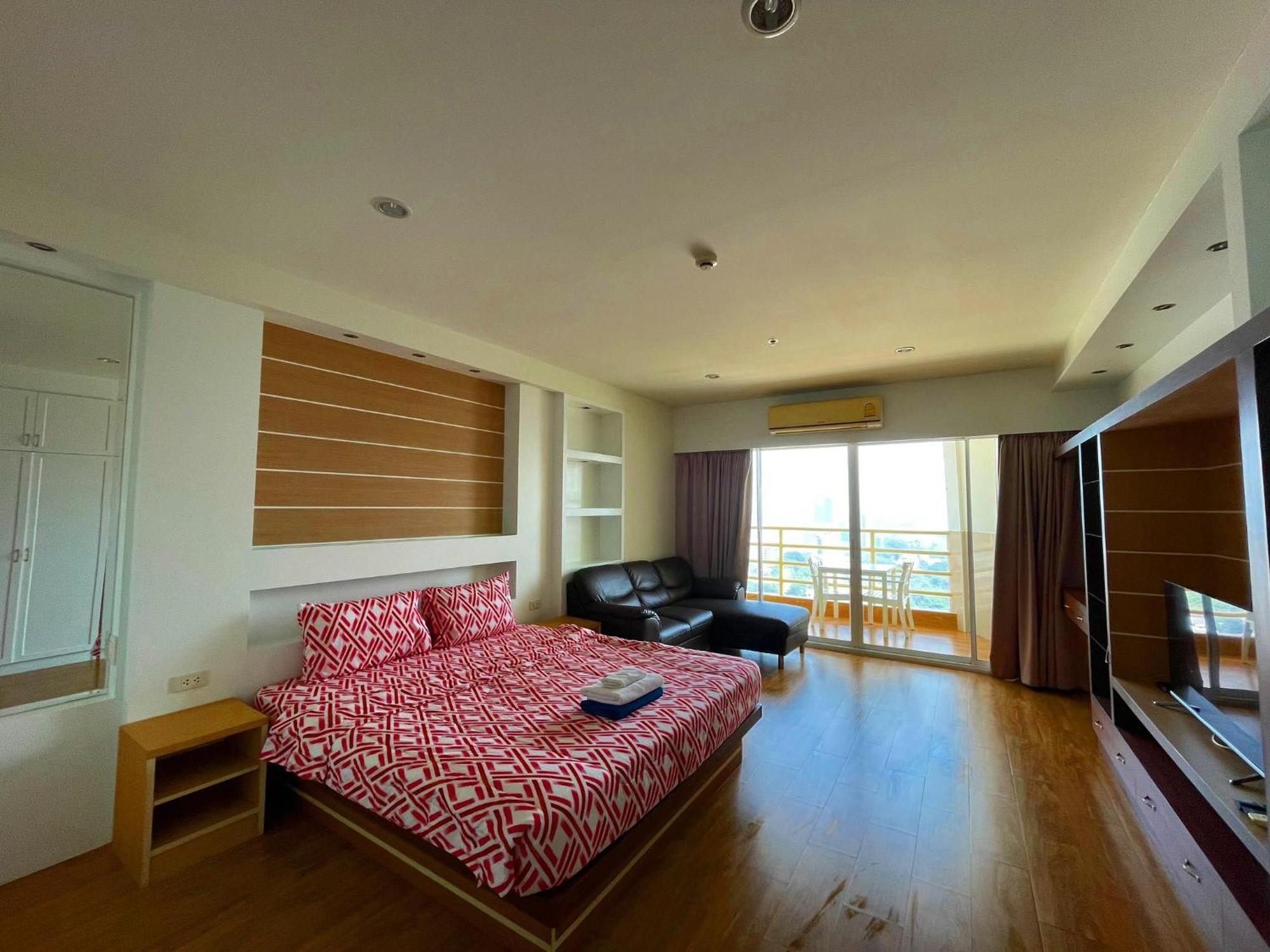 Apartamento View Talay 6 By Pat 42 Pattaya Exterior foto